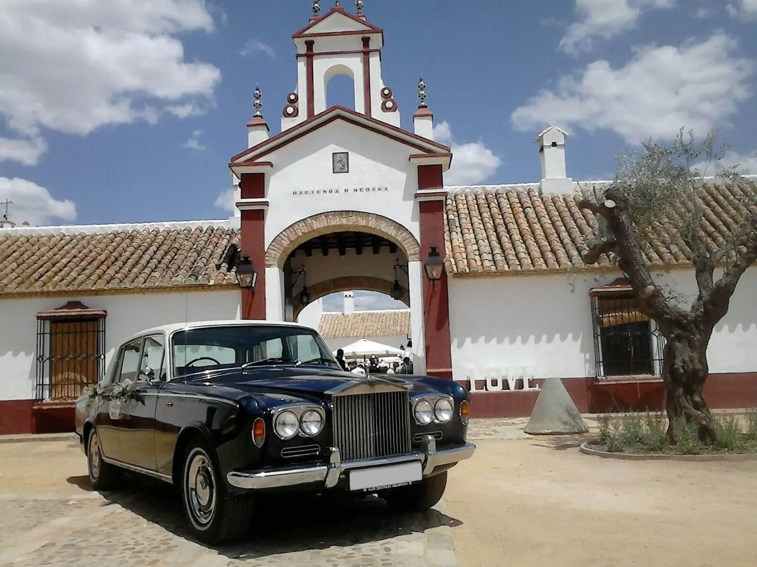 Coche de época para bodas — Legado Romano