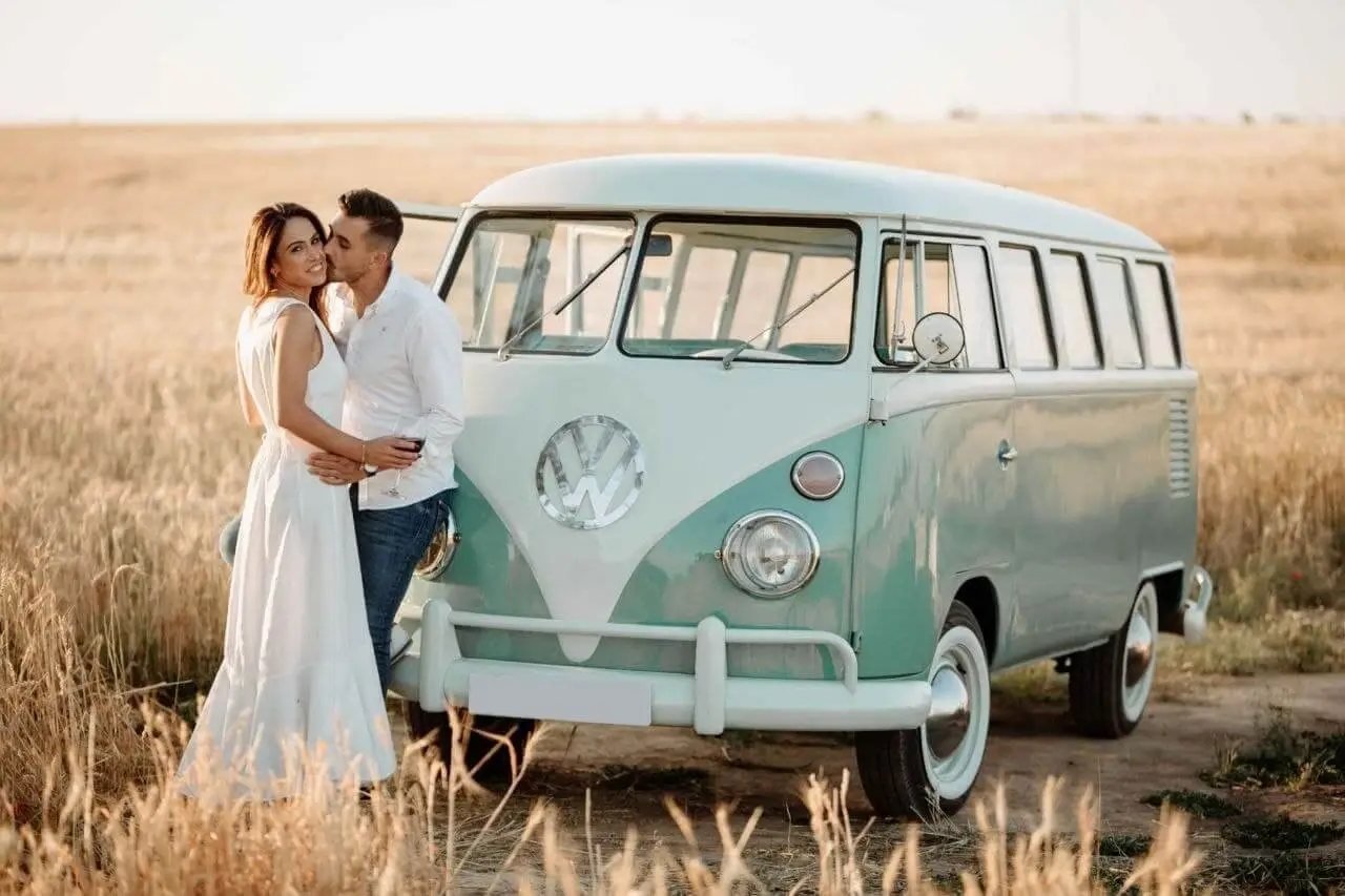 Coche de época para bodas — Legado Romano
