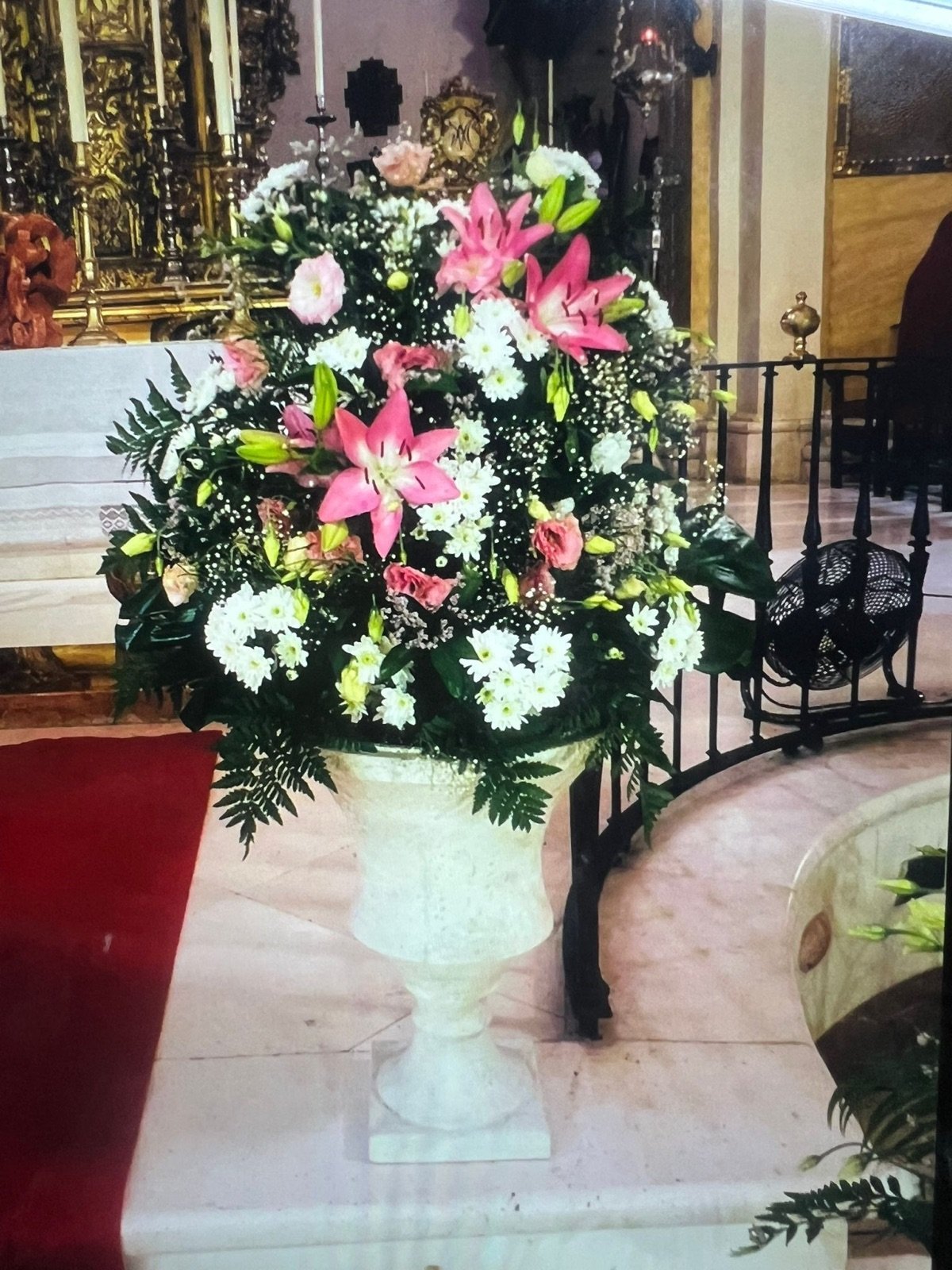 Arreglo floral de boda por nuestro proveedor — Legado Romano