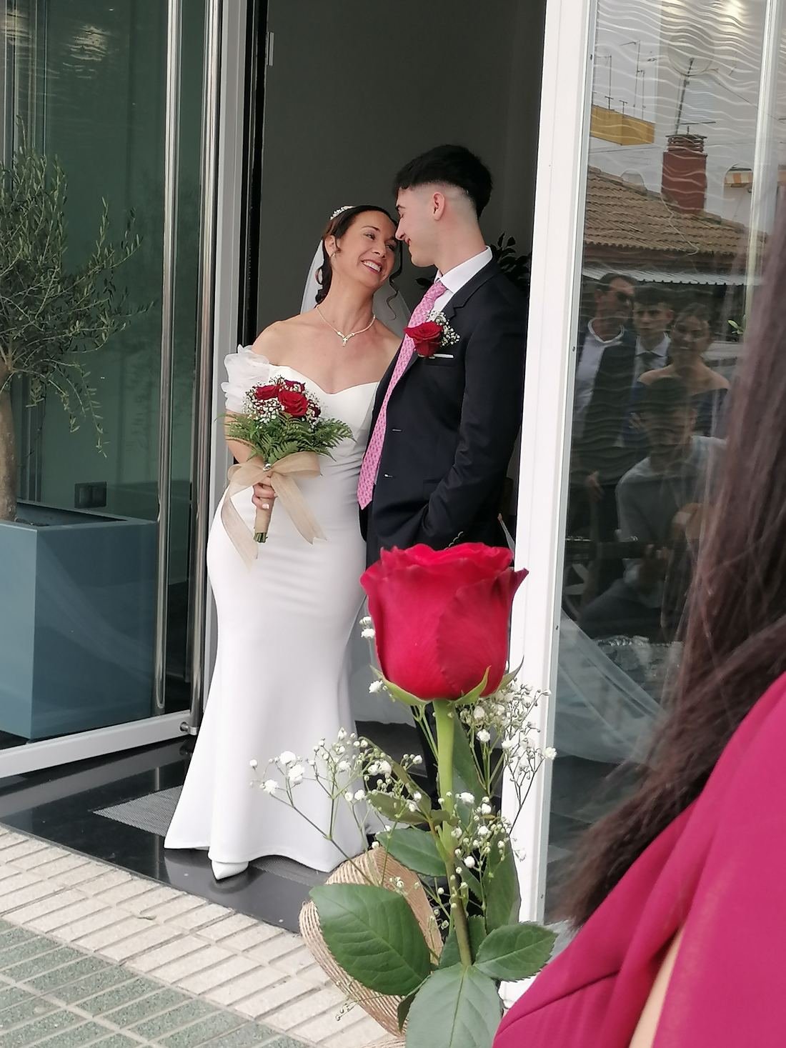 Ceremonia de boda en un templo barroco — Legado Romano