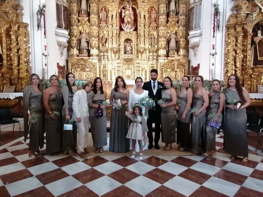 Ceremonia de boda en un templo barroco — Legado Romano