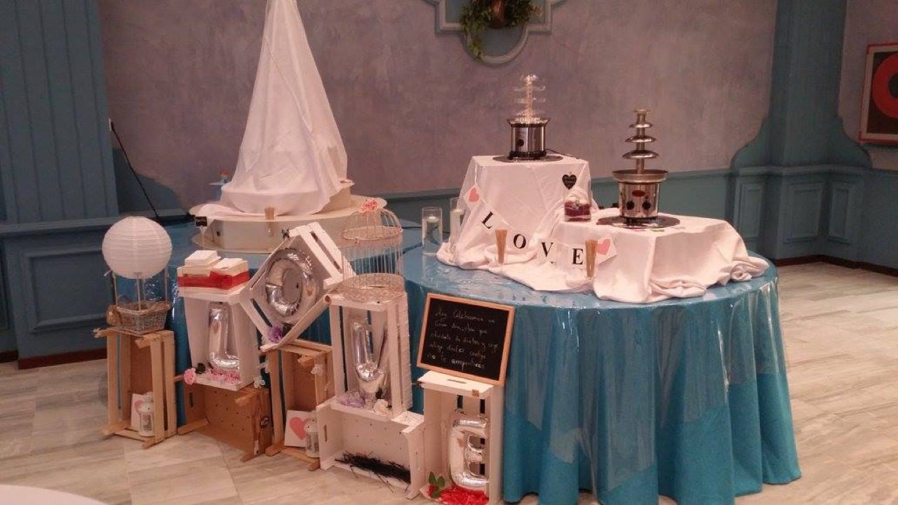 Salones Atalaya